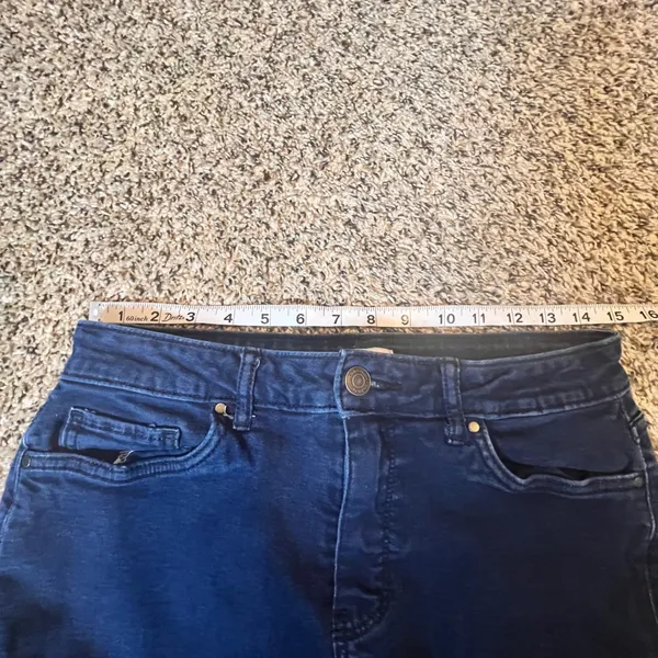 Croft & Barrow Womens Dark Wash Cropped Straight‎ Leg Jeans Size 10 - Image 4