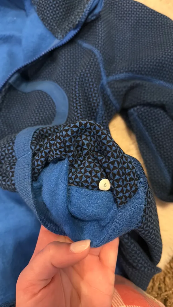 Lululemon scuba hoodie - Image 3