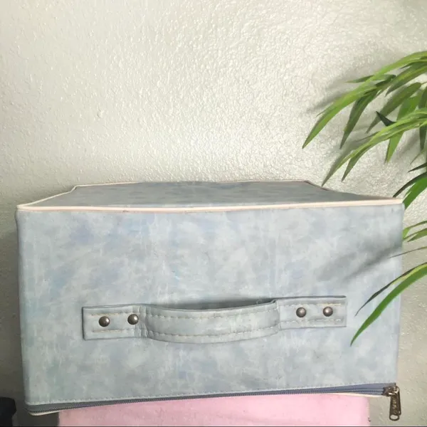 Vintage Blue Travel Box Luggage Hat Box Carry On Case Retro Square Suitcase MCM Lady Love Brass Hardware Approx 14” wide x 11.5” Long x 7” Deep - Image 3