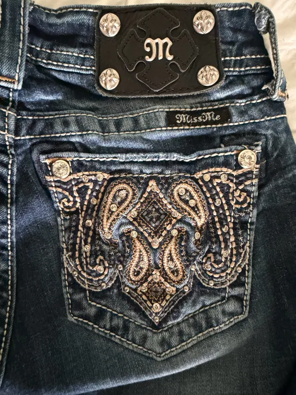 Miss Me Jeans - Image 2