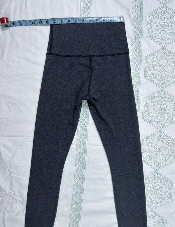 Lululemon Vintage Wunder Under Pant (Roll Down) - Heathered Black - 2 - Image 11