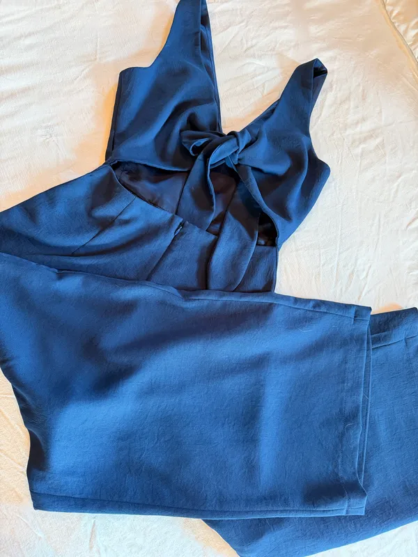 Wilfred Aritzia Navy Tie Back Wide Leg Cropped Jumpsuit Size 4 - Image 3