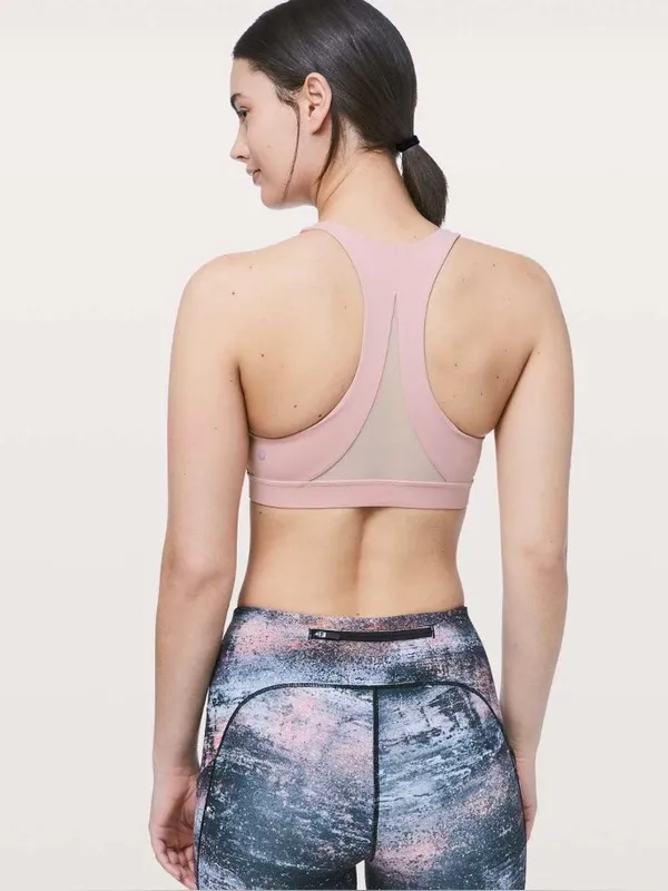 lululemon Invigorate Bra Women’s Size 6 Faint Coral Light Pink Racerback - Image 7
