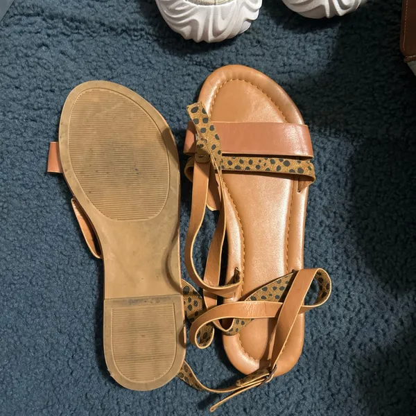 Sandals  - Image 2