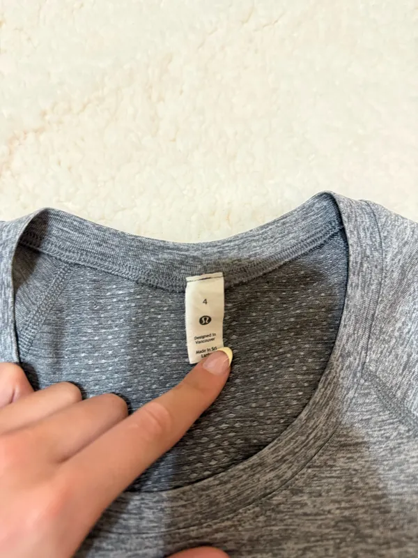 Lululemon Swiftly Tech Short Sleeve 2.0 - Image 3