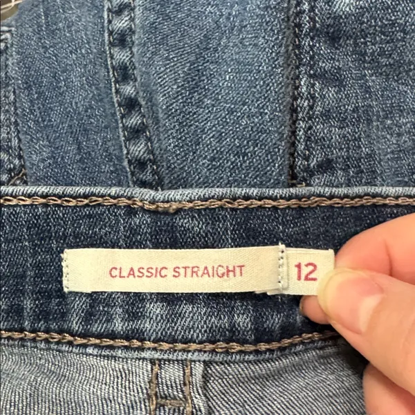 Levi's Classic Straight Medium Wash Blue Jeans size 12 - Image 13