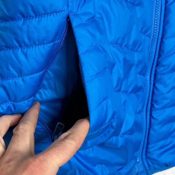 Under Armour ColdGear Blue Puffer Vest Size Medium Quilted Zip Front - Image 8