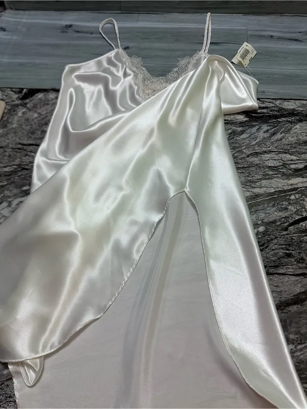 Intimo Amore Satin Ivory Wrap Robe with Nightgown vintage M - Image 8
