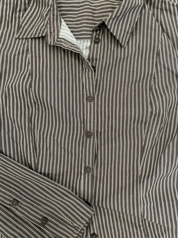 Bershka Button-Up Top - Image 5