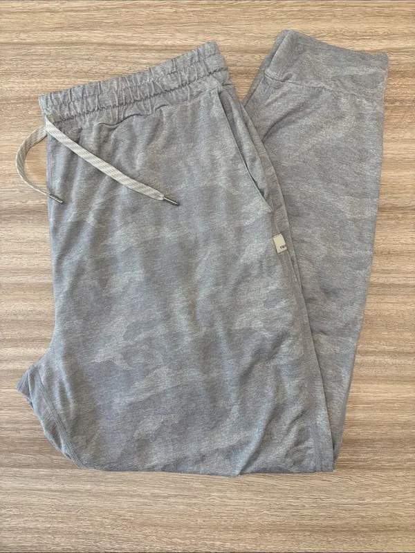 Vuori Light Grey Camo Jogger Pants Women - Image 3