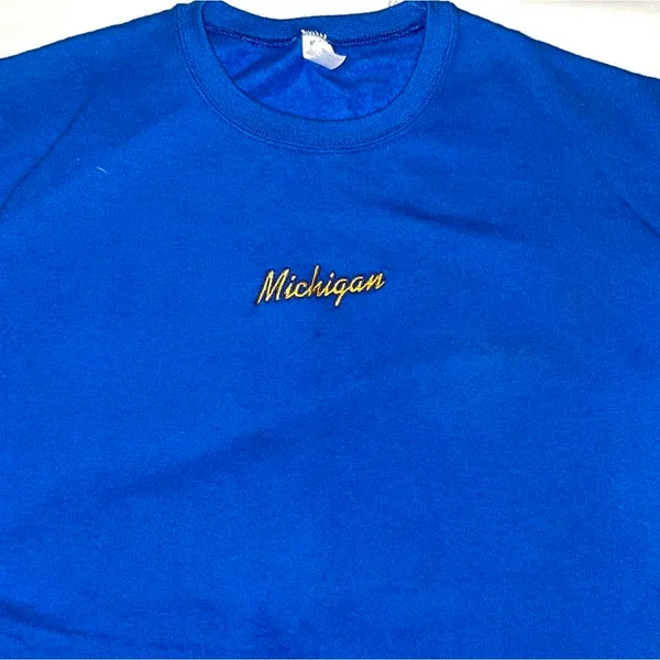 Vintage Michigan Crewneck ✦ Open To All Offers ✦ Bundle Measurements: Like New Condition. No Flaw Vintage Jerzees Blue Unisex Premium Crewneck Sweatshirt “Michigan” Size Small Regular Fit. Excellent For Casual & School Wear. Gold Michigan Text Front Side. Thick Cotton Fabric. Royal Blue/ Gold ——— TAGS ——— #Michigan #Sweatshirt #Vintage #Crewneck #Blue - Image 2