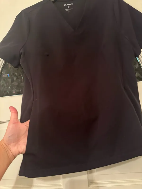 Jaanuu Scrub Top - Image 2