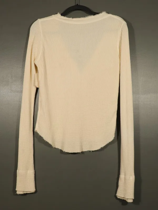 NWT Free People Long Sleeve V Neck Henley in Ivory Size Medium - Image 2