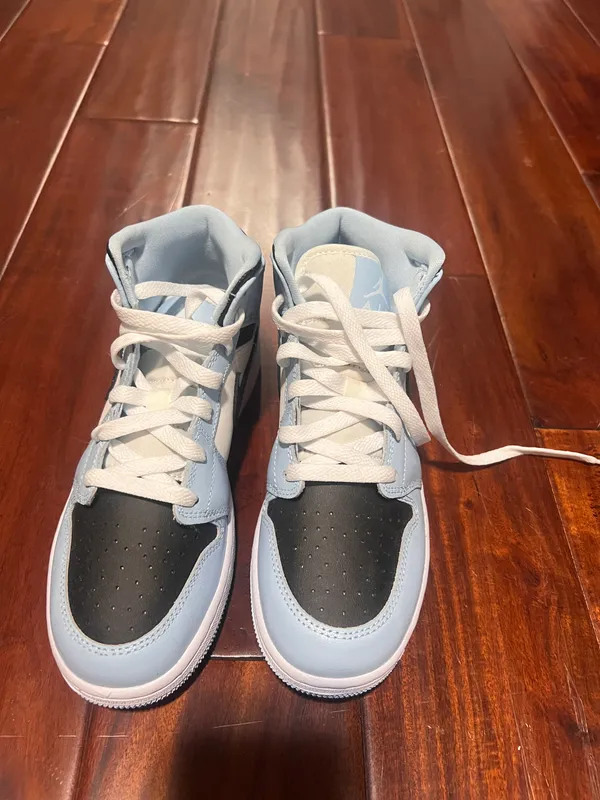 Air  1 mid se - Image 2