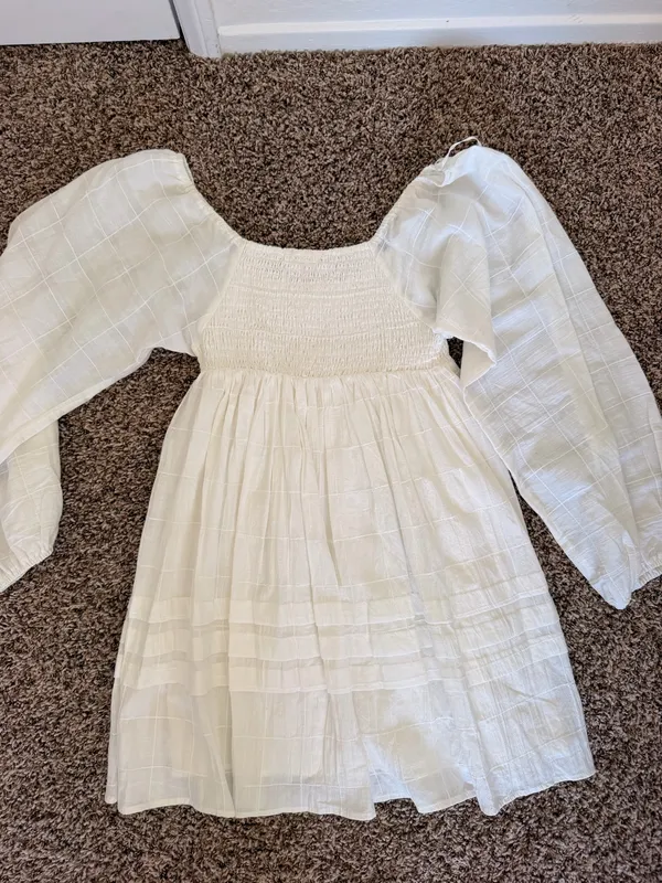 Carly Jean Los Angeles Dress - Image 4