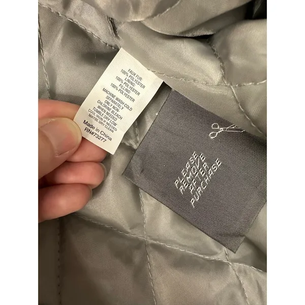 Simply Vera by Vera Wang NWT faux sheep fur vest‎ Size S/M - Image 6