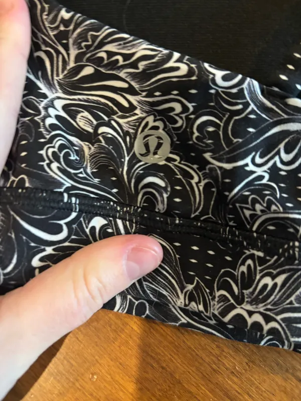 Lululemon black and white sports bra 8 - Image 3