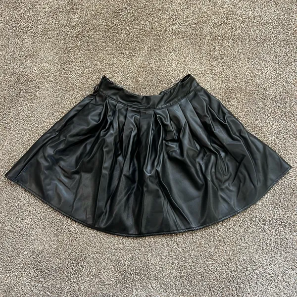 Frenchy High Waist PU Pleated Skirt Pu Leather Latex Mini Skirt High Rise A-line - Image 4