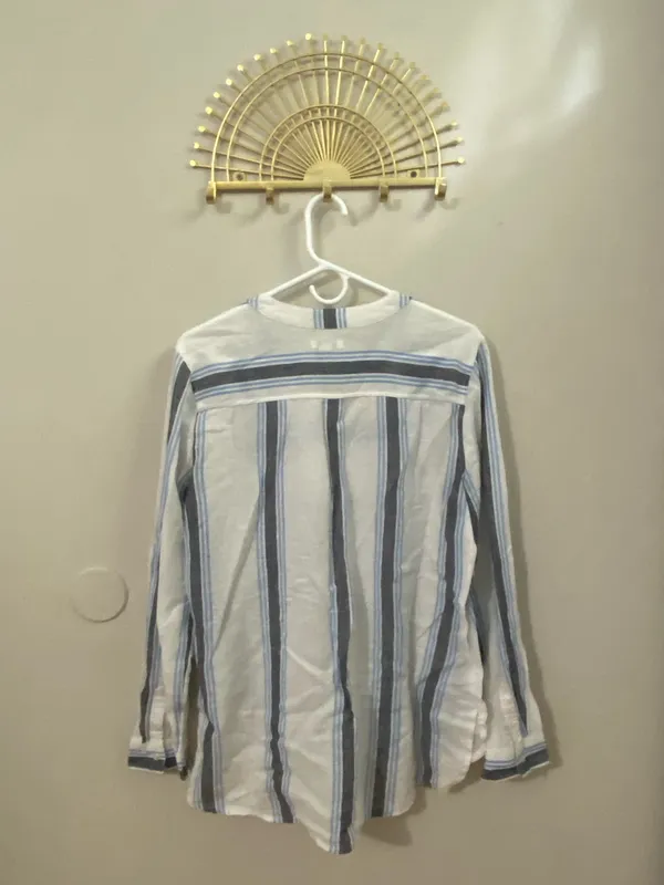 Old Navy Women’s Blue & White Vertical Stripe Button-Down Tunic - Image 2