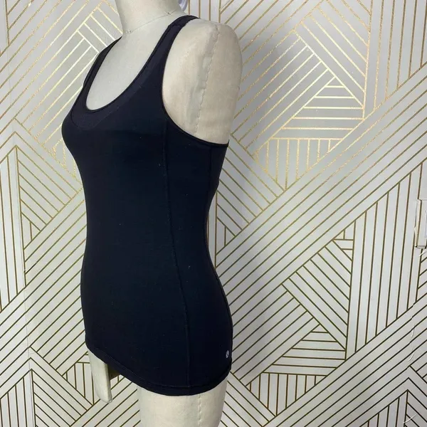Lululemon‎ Deep Breath Tank Black Racerback Size US 4 - Image 4
