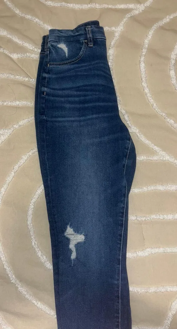 American Eagle Outfitters Dream Jeans - Image 3