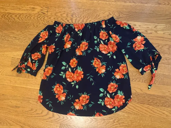 Off-Shoulder Navy Floral Women's Top with Orange Blooms size M - Image 7