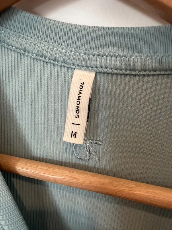 7 Diamonds Ribbed Crop Tee in Sage Blue Size M - Image 2