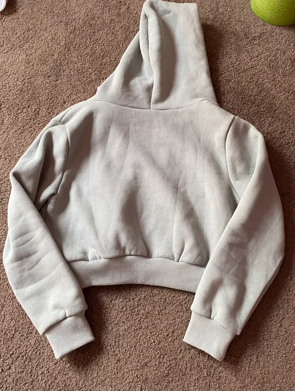 SheIn Super Cropped Zip Up Sweater - Image 4