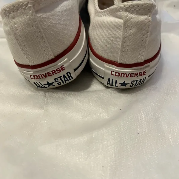 Converse Sneakers size 7 - Image 6