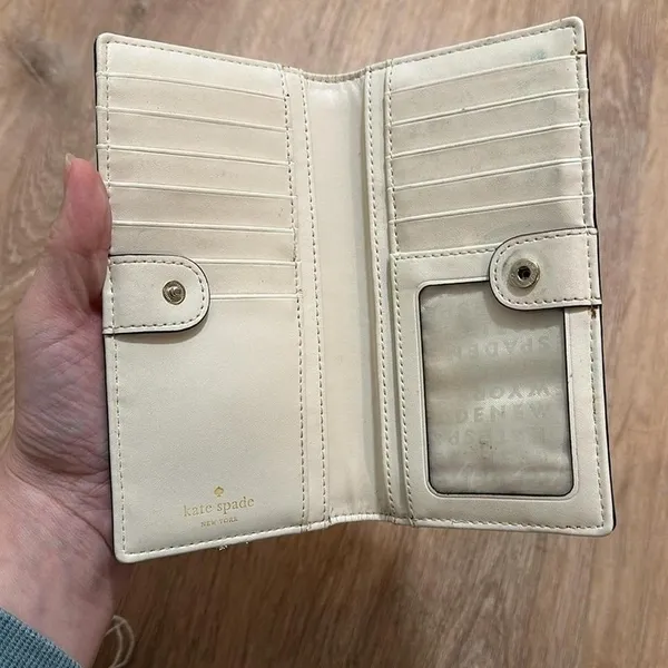 KATE SPADE New York | Dana‎ Large Slim Saffiano Leather Light Bifold Wallet - Image 3