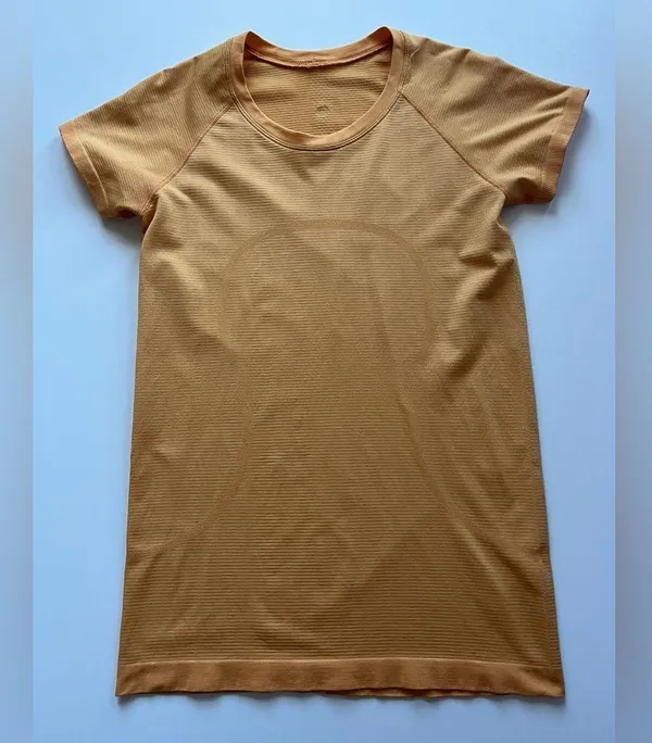 lululemon athletica Swiftly Tech Shirt Sleeve Shirt 2.0 Mango Dream -Size 8 - Image 3