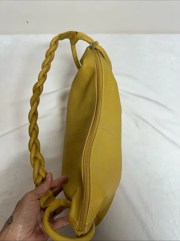 Ombu Leather Mustard Yellow Braided-Handle Shoulder Bag - Image 5