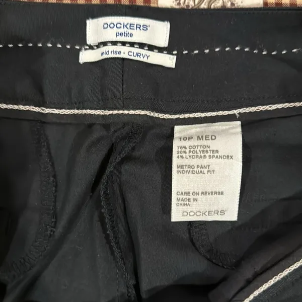 Women’s Black Dockers Mid Rise Curvy Pants 10 Petite - Image 3