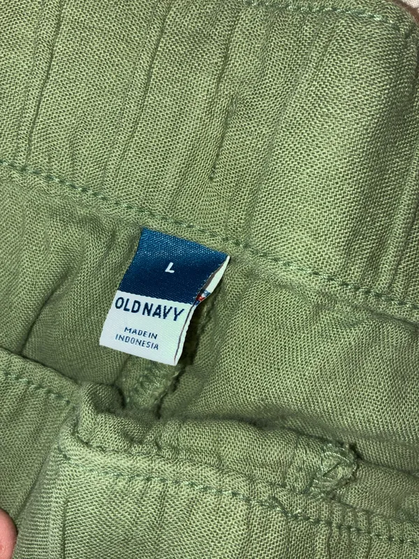 Old Navy Linen Shorts - Image 2