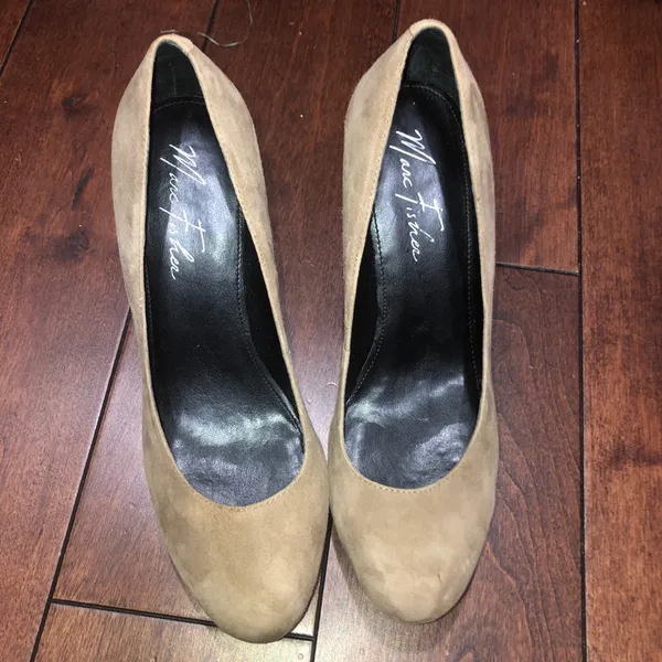 Marc Fisher Sydney‎ Platform Heel Beige Size 8 - Image 2