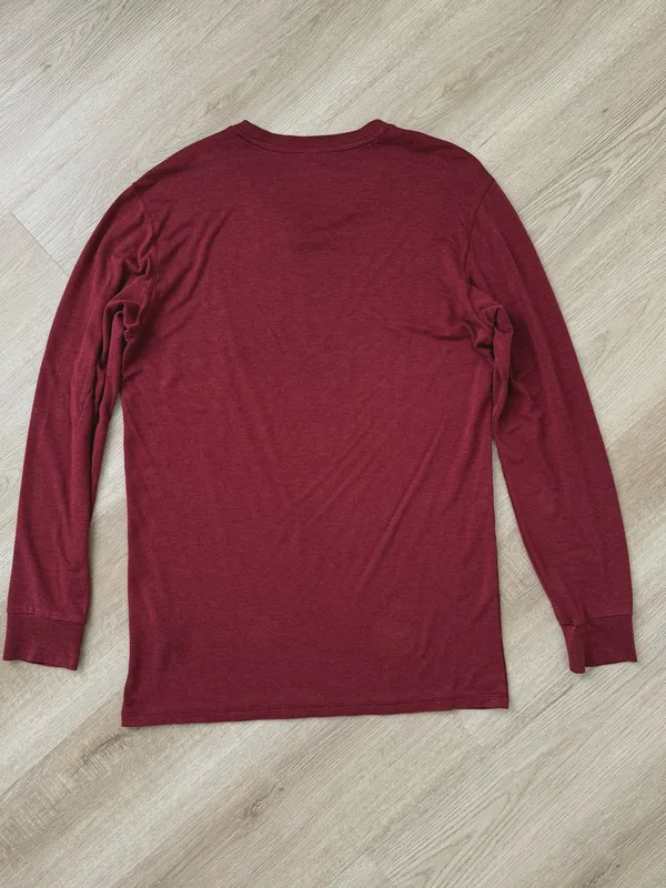 Uniqlo HEATTECH Crew Neck Long Sleeve T-shirt (Extra Warm) - Image 6