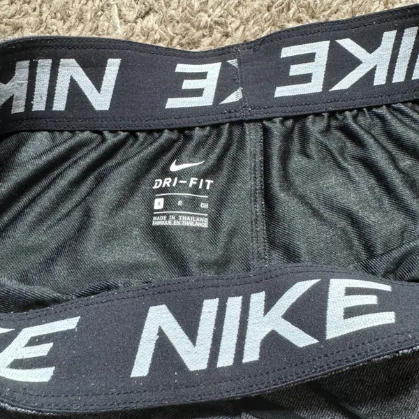 Nike Shorts - Image 2