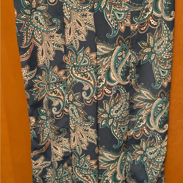 JM Sports Wear Women Paisley Harem style pants Sz M - Image 4