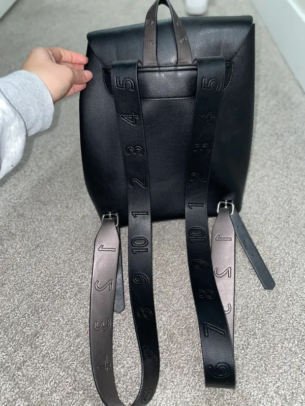 Zara Leather Backpack - Image 2