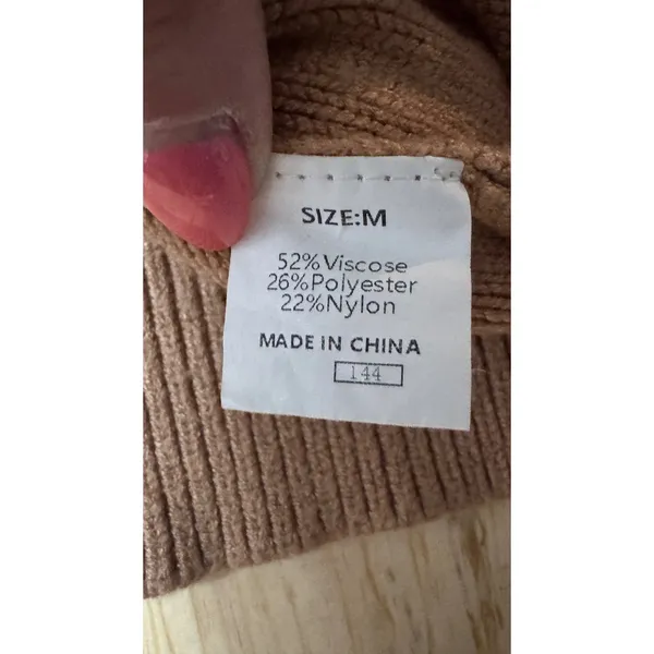 Unbranded Women's V-Neck Cable Knit Sweater Vest‎ Tan Brown Size Medium - Image 2