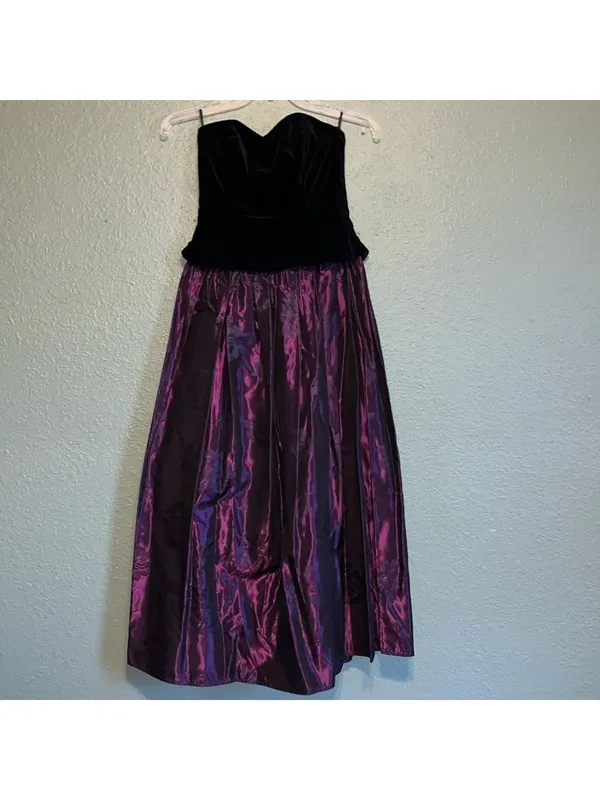 Vintage Semi Formal Laura Ashley 90s 80s Velvet Strapless Ball Gown - Image 3