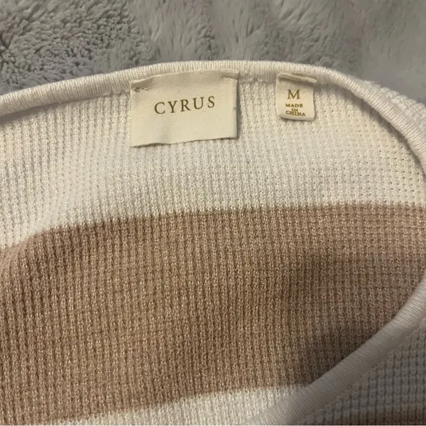 Cyprus | Crew neck striped sweater - Image 3