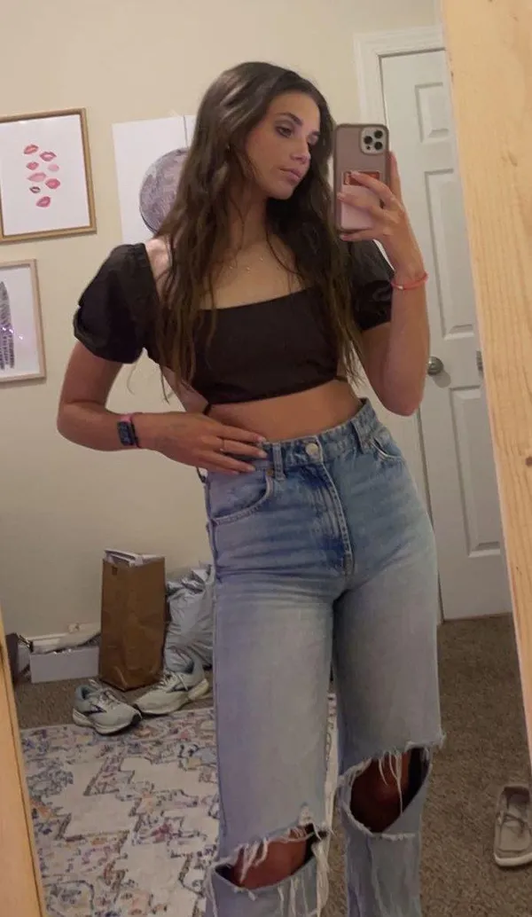 Puffy Sleeve Crop Top Brown - Image 5