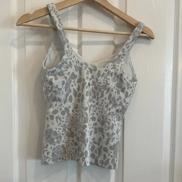 lululemon align tank with built in bra antique white camo print - Image 3