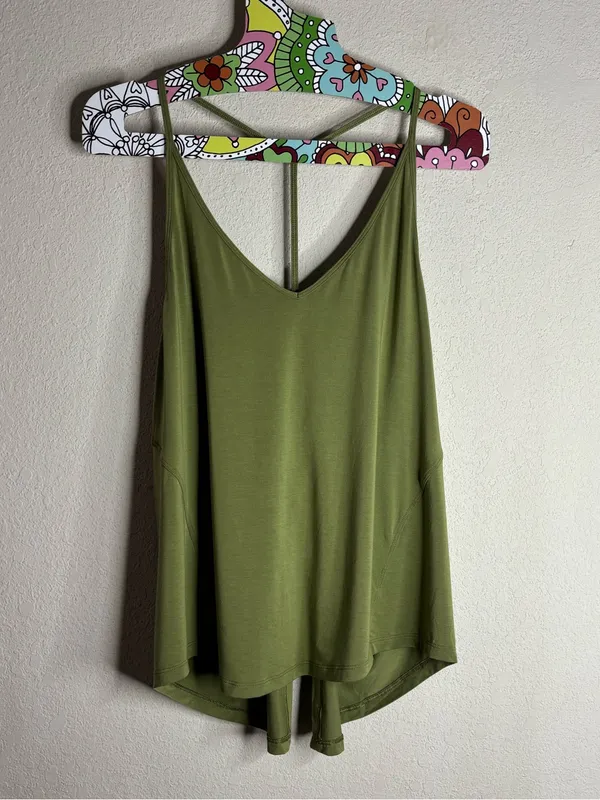 Lululemon Modal-Silk Yoga Tank Top Bronze Green W1DHUS size 8 - Image 2