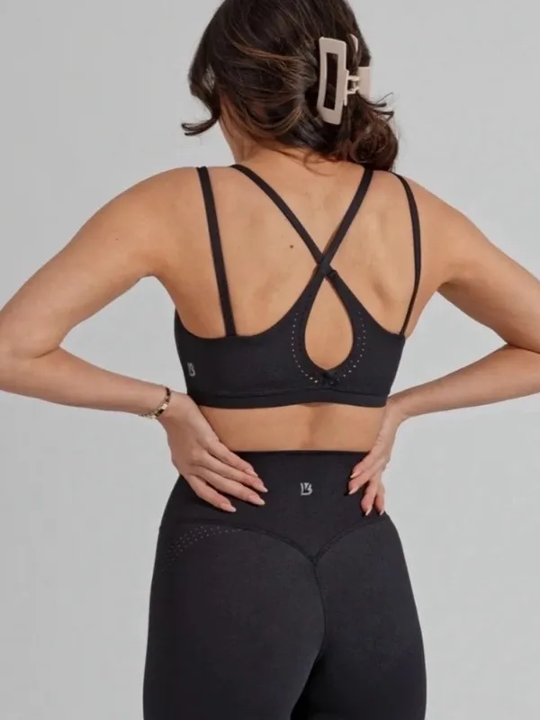 Buffbunny Seamless Strappy Lasercut Sports Bra in Black W2533 Sz S - Image 2