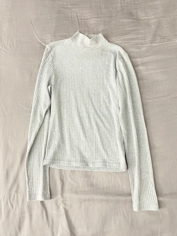 ZARA Gray Turtle Neck Long Sleeve - Image 3