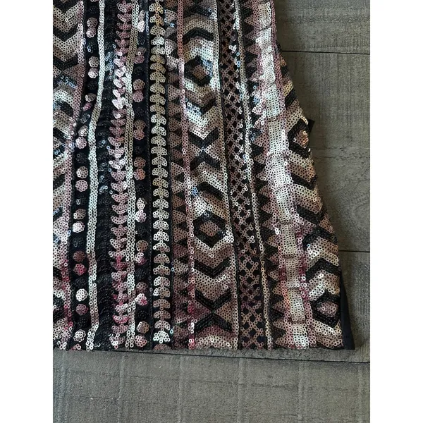 Body‎ Central Women's Sequined Crop Tank Top Size XL - Image 3