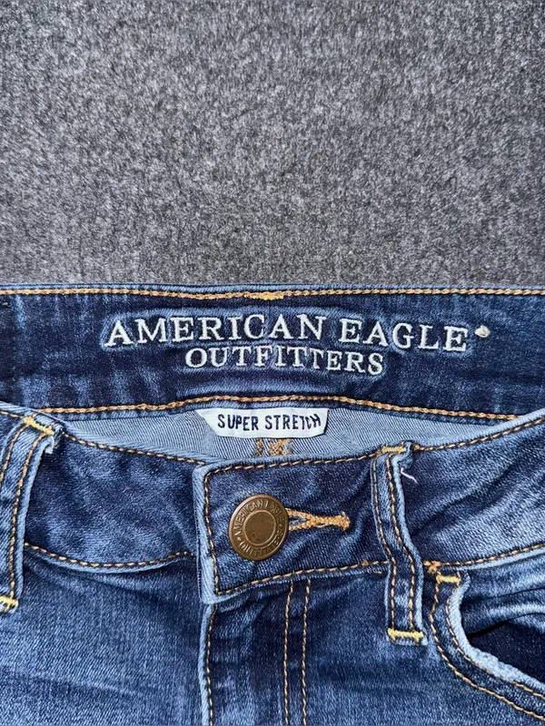American Eagle Low Rise Micro Mini Jean Booty Shorts Distressed Sz 0 y2k grunge - Image 5