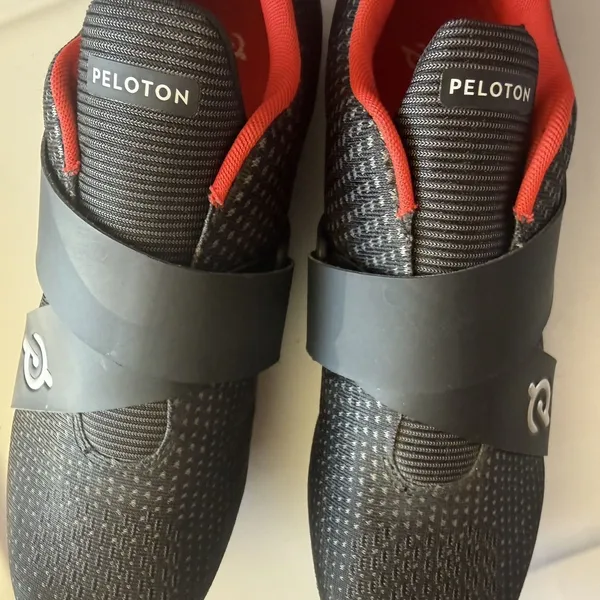 Peloton Unisex Size 11M/ 12.5W Cycling Shoes Black Red Cleat Altos Sneakers - Image 11